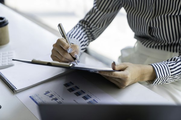 Qu'est-ce qu'une agence de rédaction offshore ?